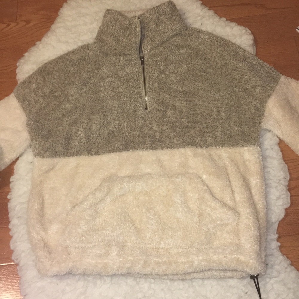 Two-toned Quarter Zip Drawstring Sherpa
